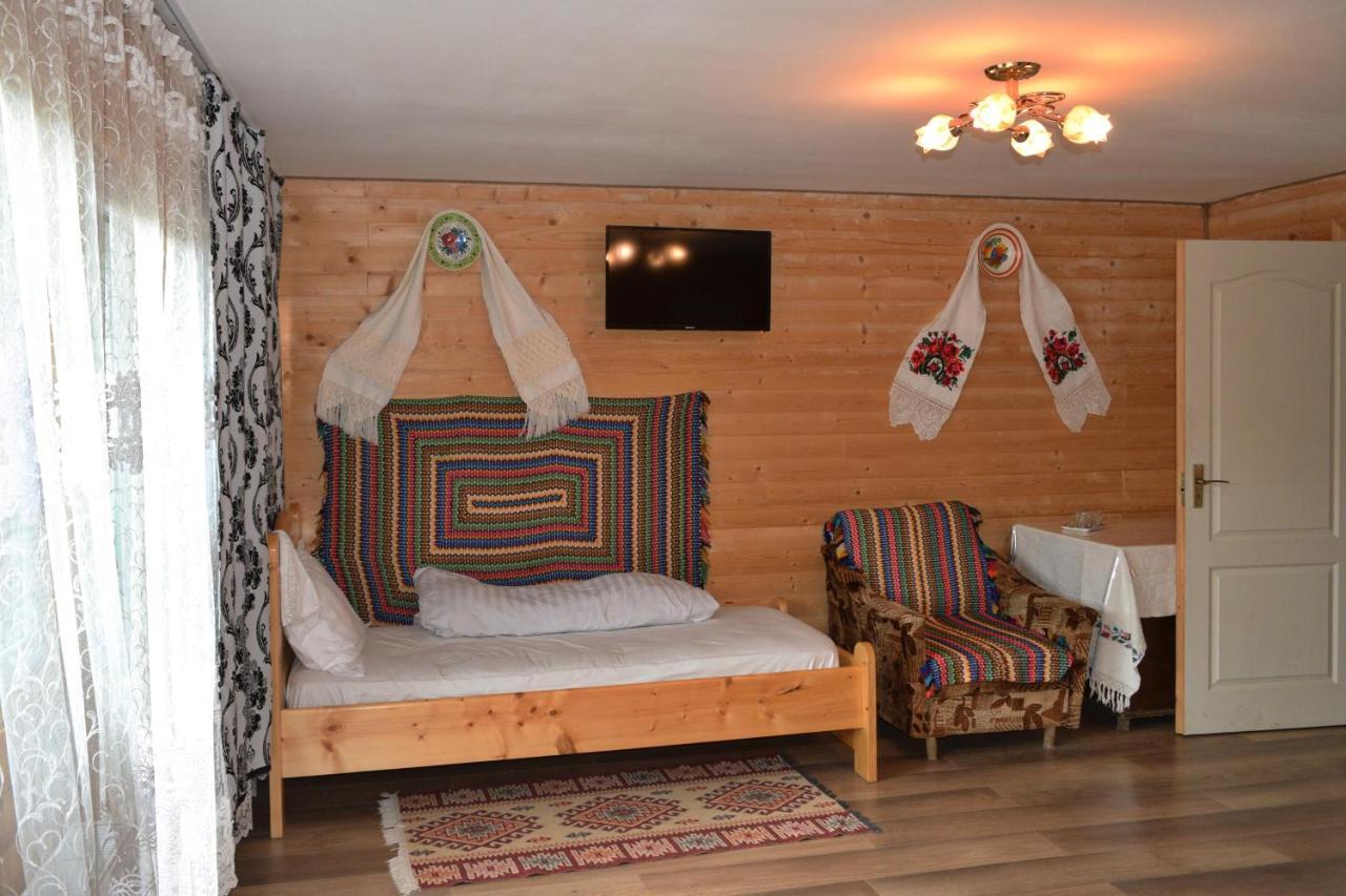 ホテル Casa Vladicu Breb エクステリア 写真