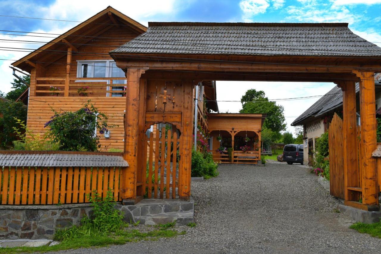 ホテル Casa Vladicu Breb エクステリア 写真